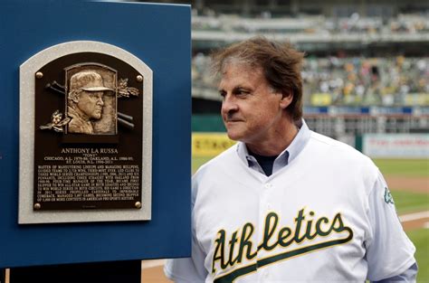 Tony La Russa terminates relationship with animal rescue group after adoption mishap